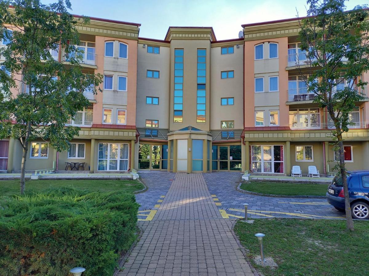 Karos Gold 813 Wellness Apartman Zalakaros Exterior photo